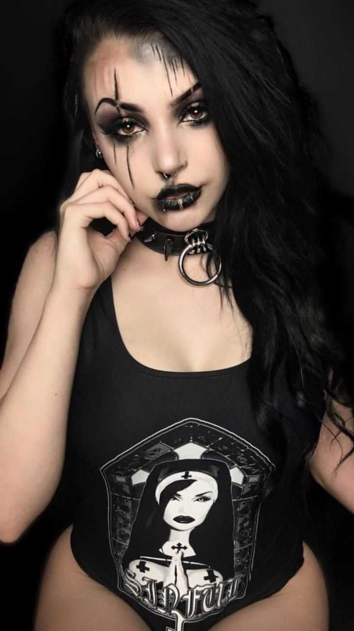 Дарк Бьюти готик Блэк металл Богини
