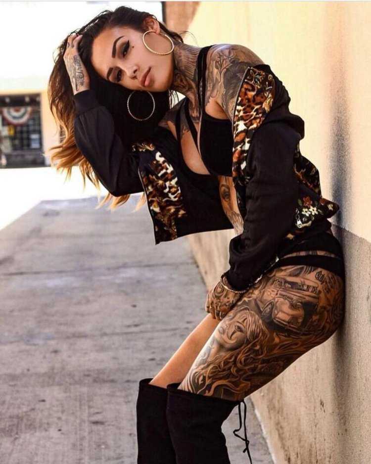 Майя Мюллер Tattoo girls