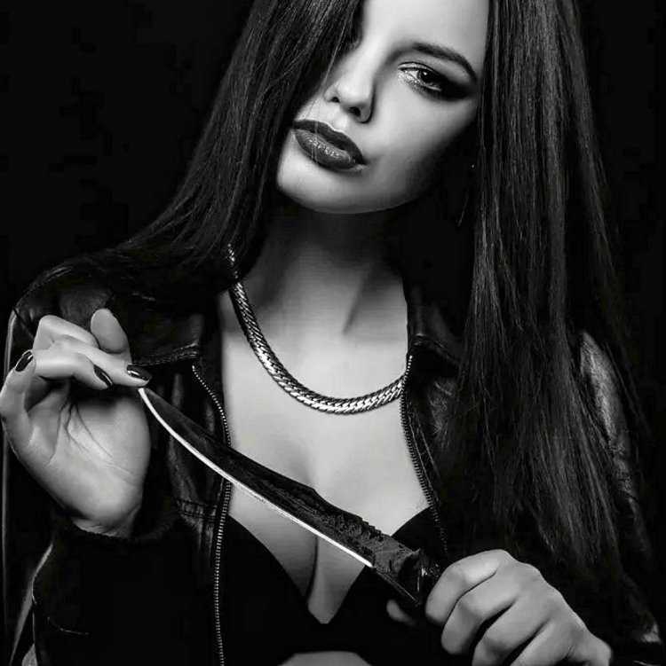 Алена Малиновская