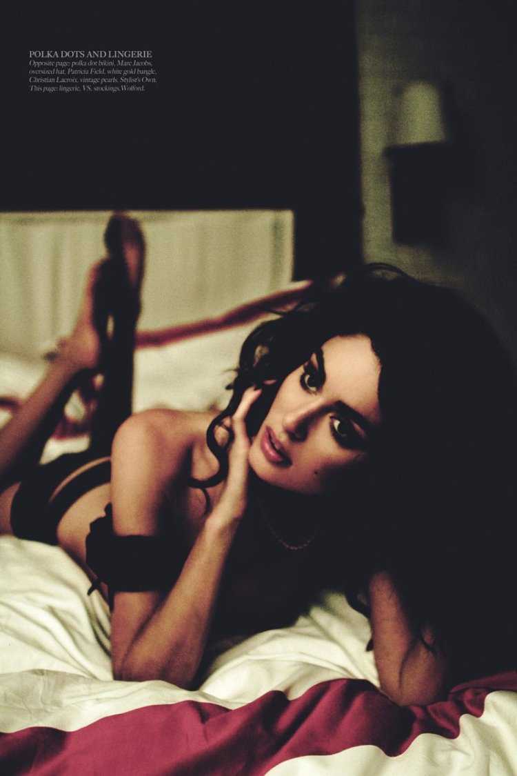 Героини кино брюнетки