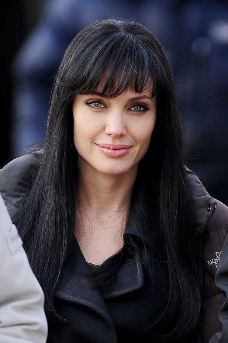 Российские известные актрисы брюнетки45