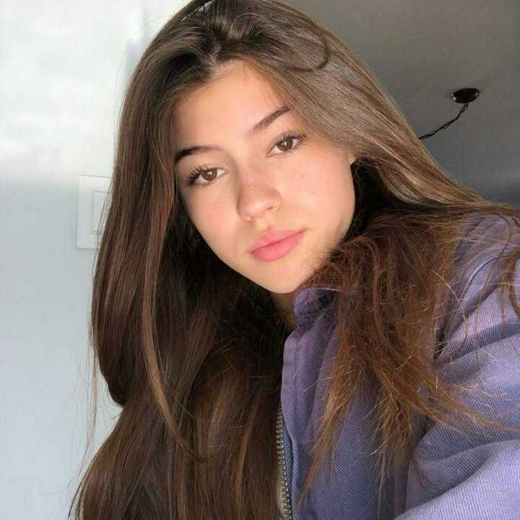 Сабрина Сулейманова