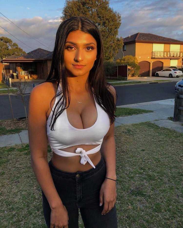 Обычные девушки с большой грудью