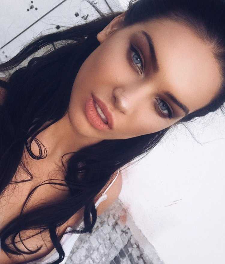 Дарья Деревянкина модель