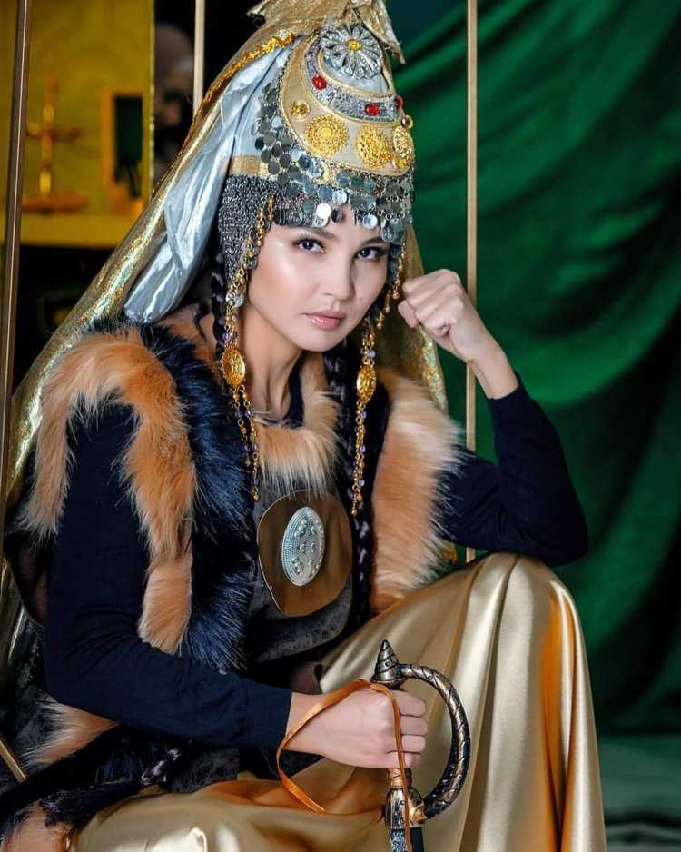 Айжан Асемова фото