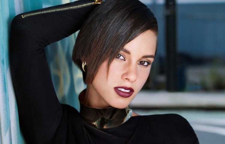 Алисия певица