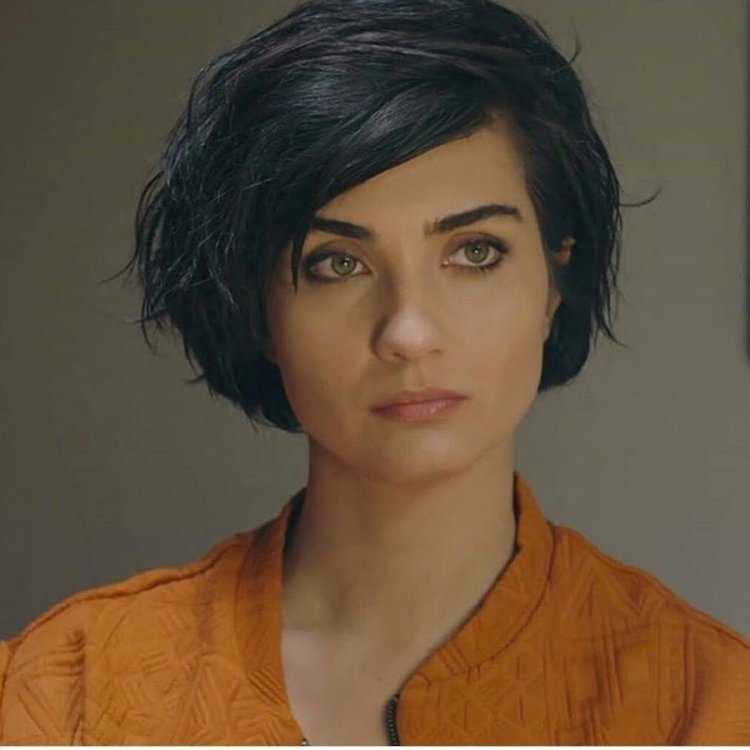 Туба Буйукустун стрижка