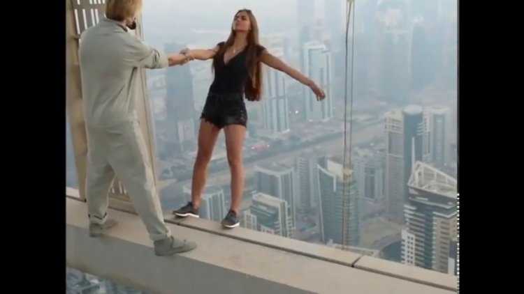 Виктория Одинцова Дубай небоскреб