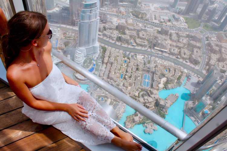 Бурдж Халифа девушка