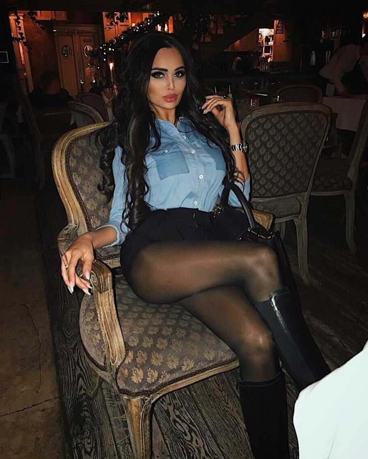 Нита Кузьмина в мини