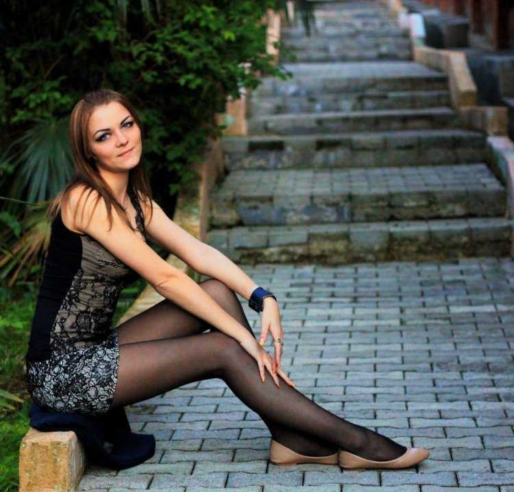 Очаровательные девушки в колготках