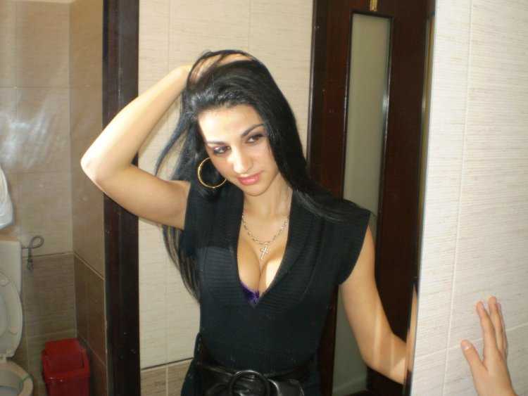 Аниса Алиева