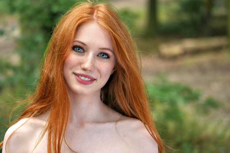 Фрэнсис Кумб рыжая