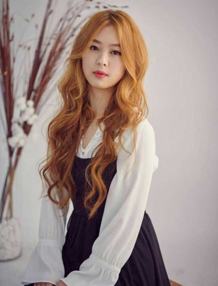 Кореянки с рыжими волосами