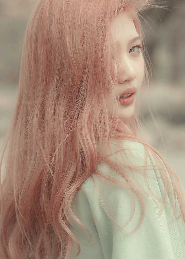 Персиково рыжий цвет волос