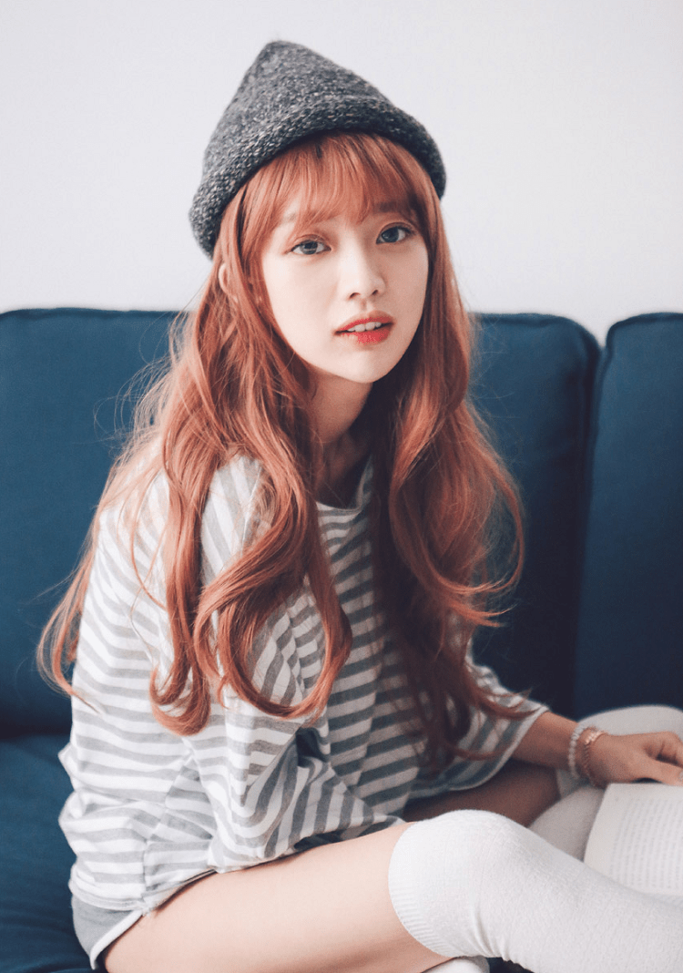 Корейские девушки с рыжими волосами