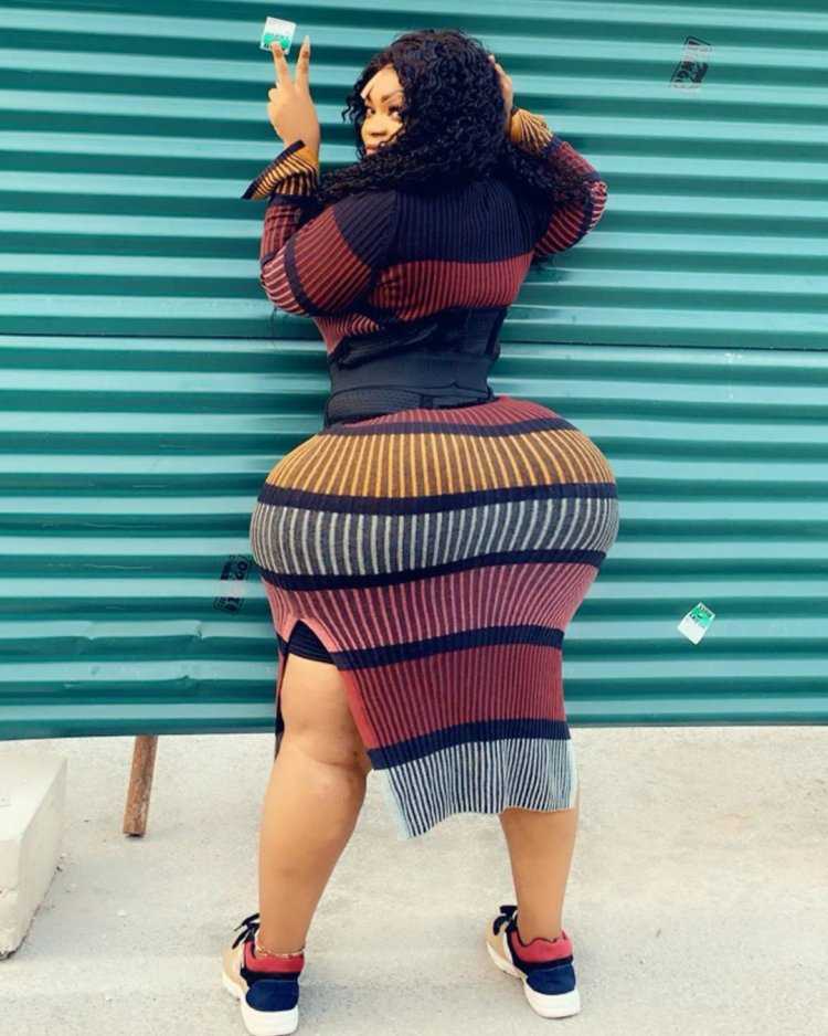 Большие девушки