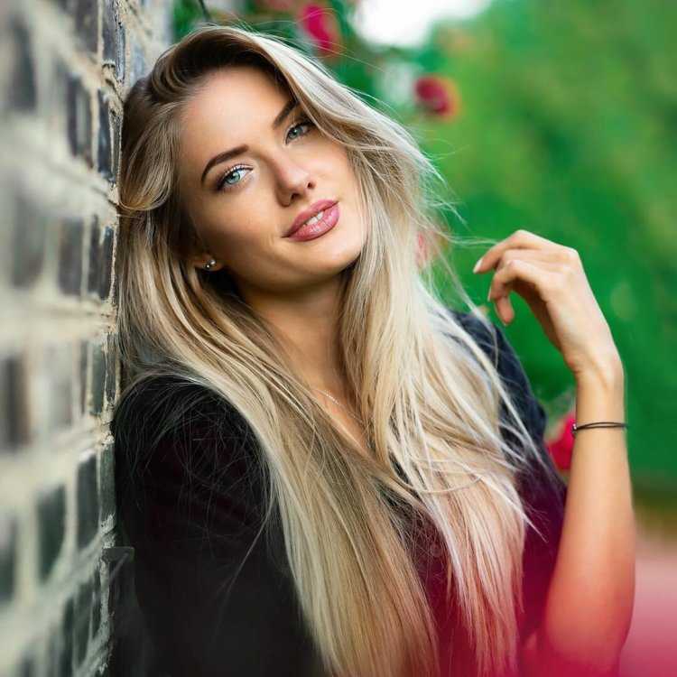 Бегунья Алиса Шмидт