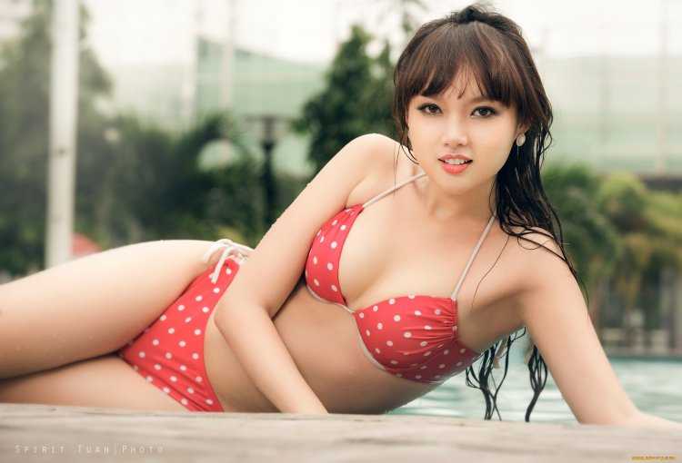 Азиан герлз