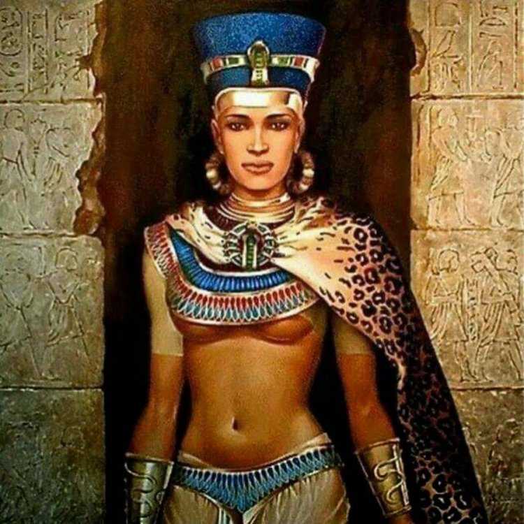 Рост Нефертити царица