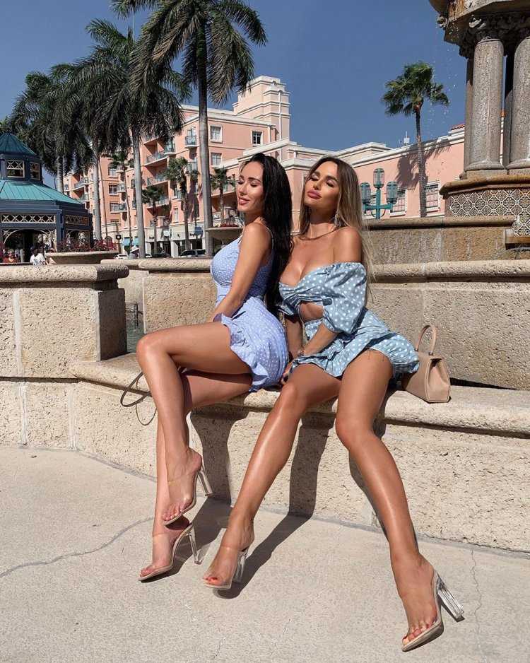 Нина Сереброва ноги