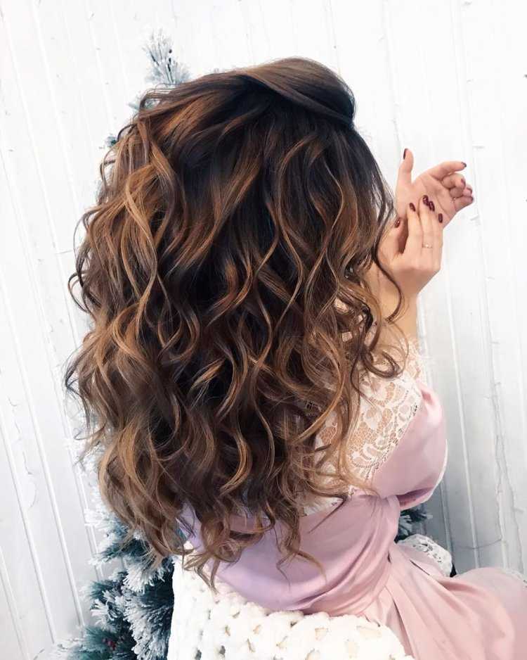 Укладка небрежные Локоны