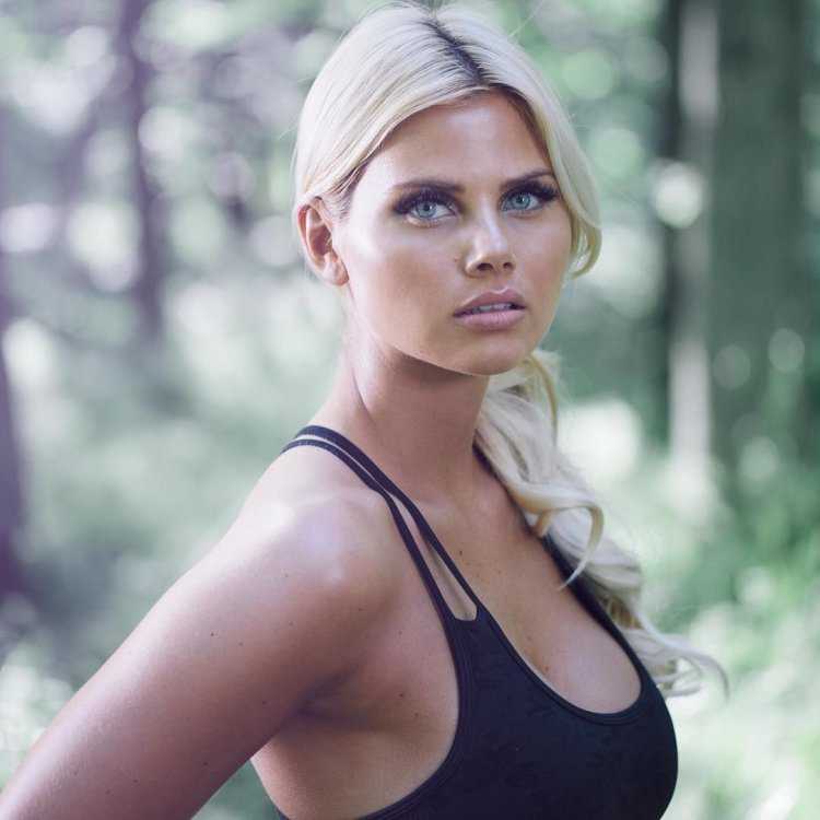 Известная шведская модель актриса