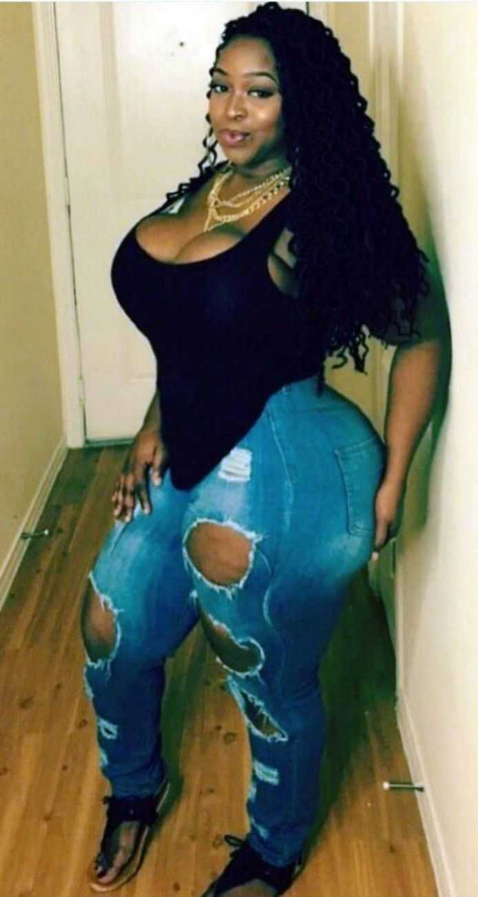 Она жгуча и соблазнительна