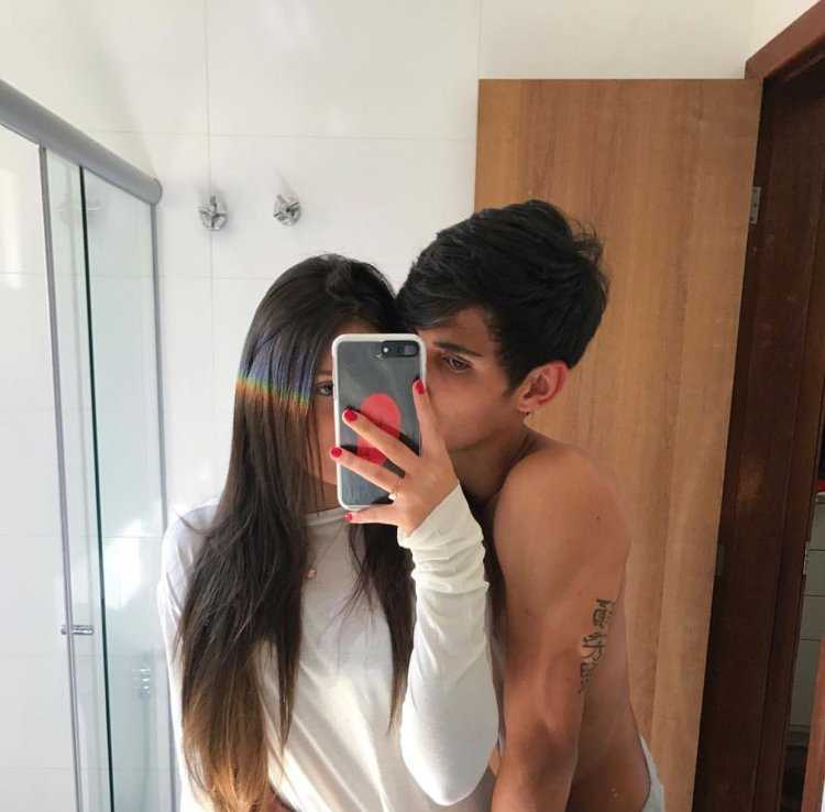 Милые парочки в зеркале