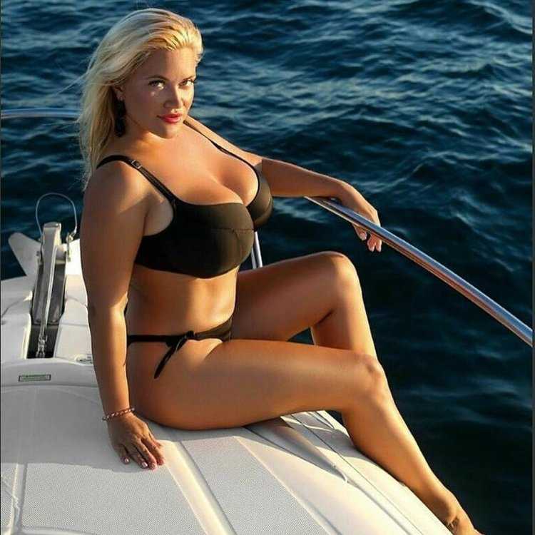 Модель Линда Хермоса