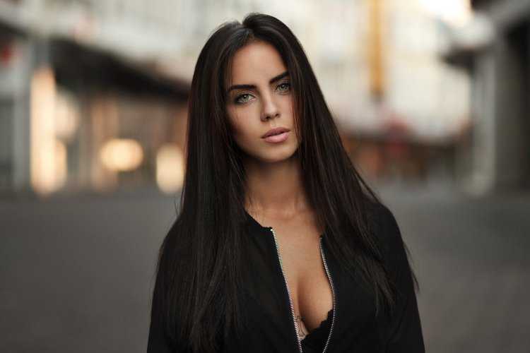 Скандинавские брюнетки63