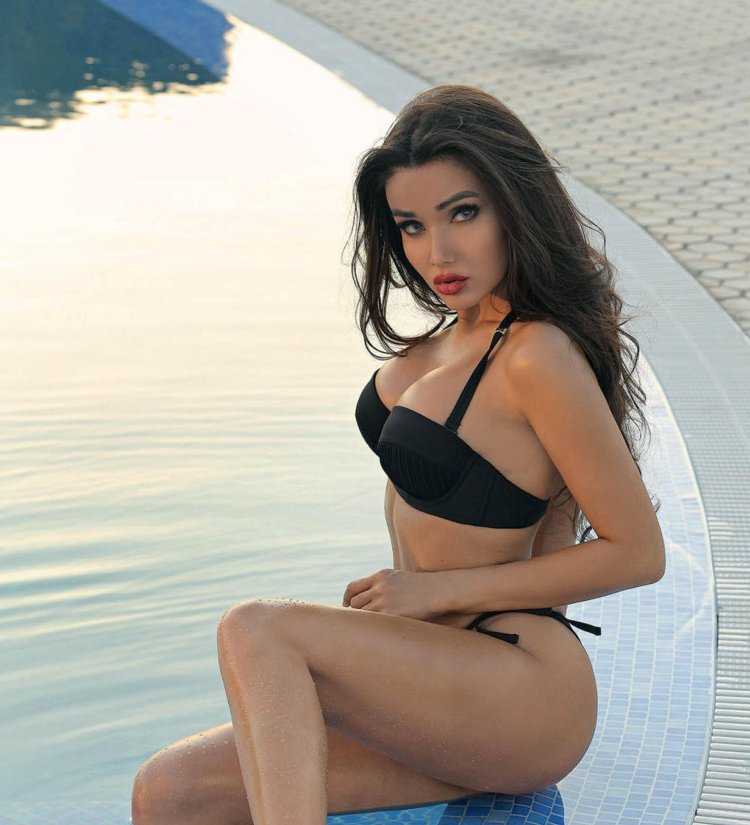 Оксана Бархатова Мисс Азербайджан