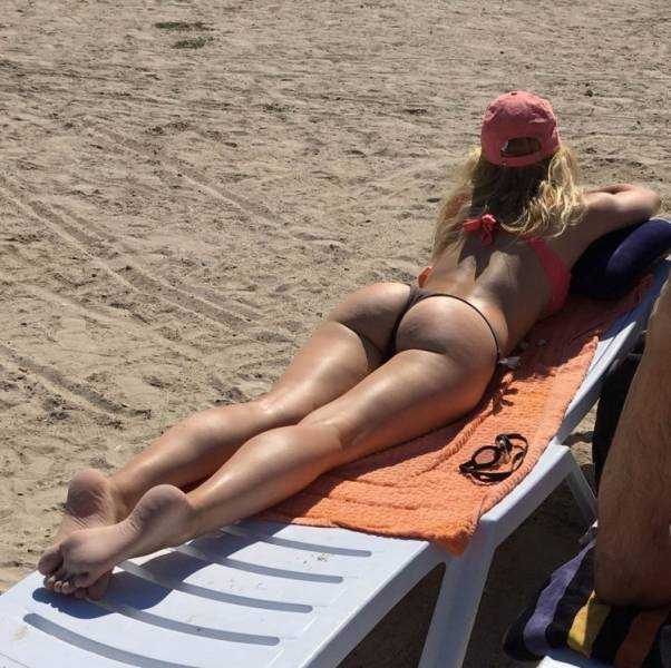 Попка Клары Линдблом