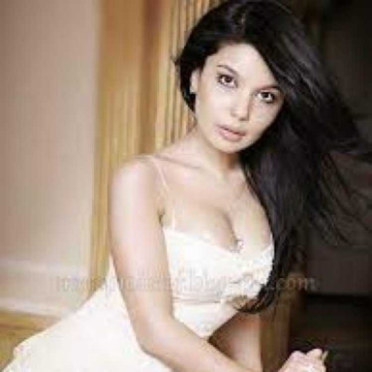 Helga Lovekaty • Николас Верано