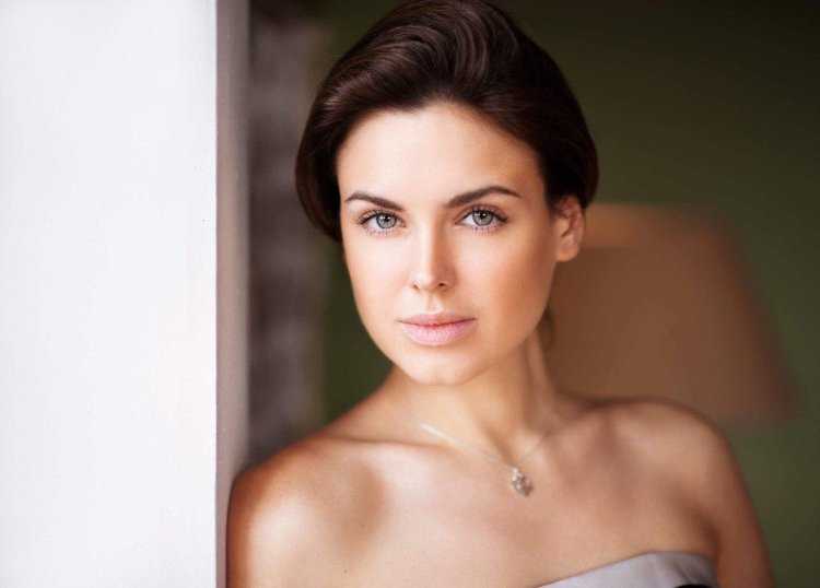 Современные красивые актрисы россии брюнетки4