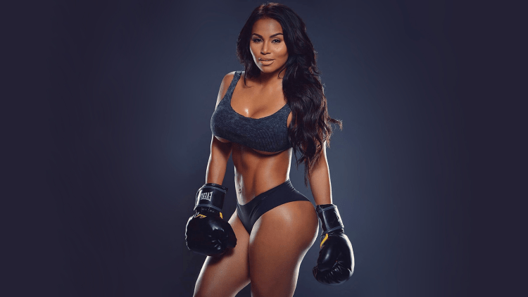 Долли Кастро