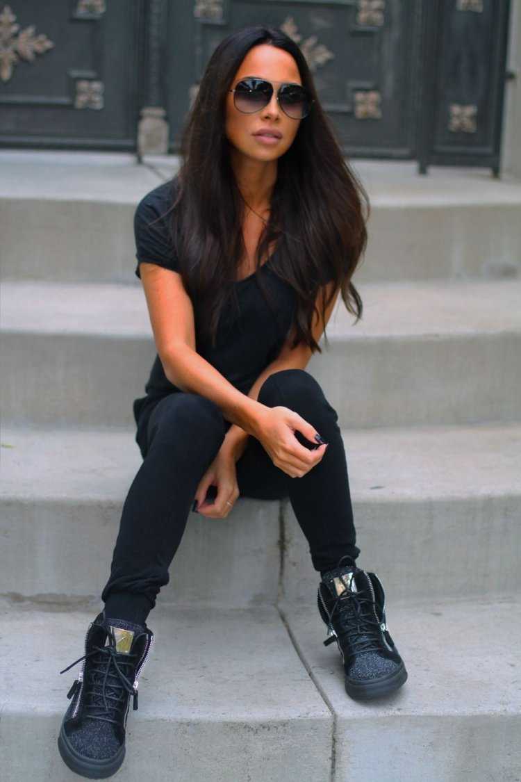 Красивые стильные брюнетки