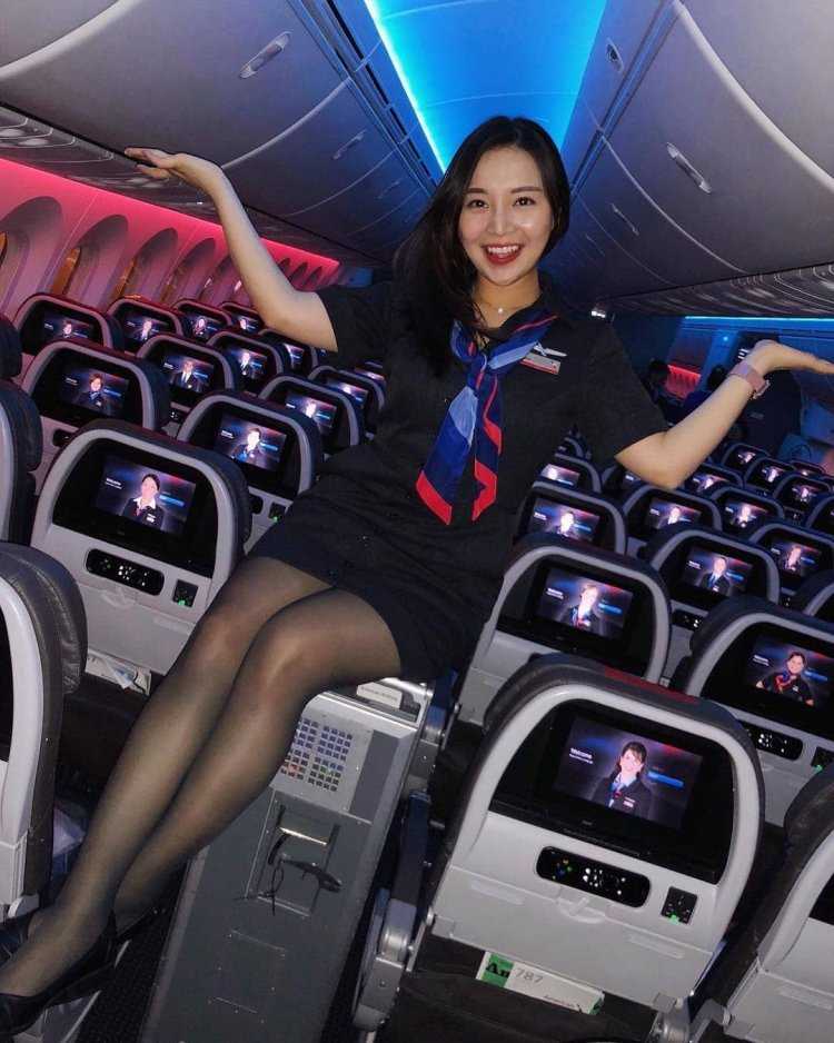 Стюардессы Американ Эйрлайнс