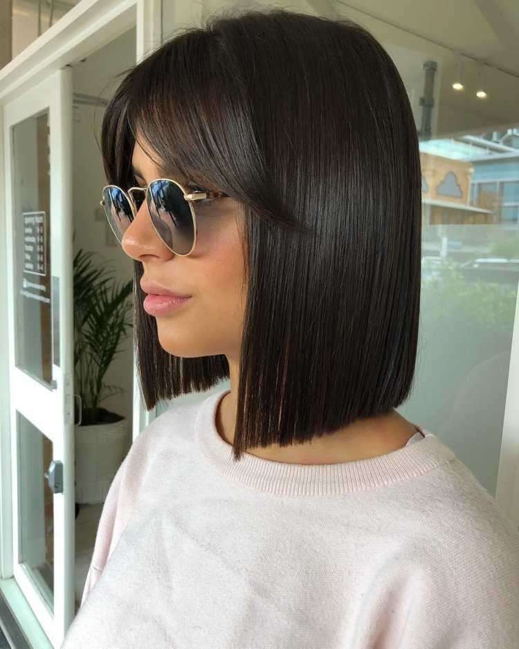 Стрижка на удлинение брюнетки65