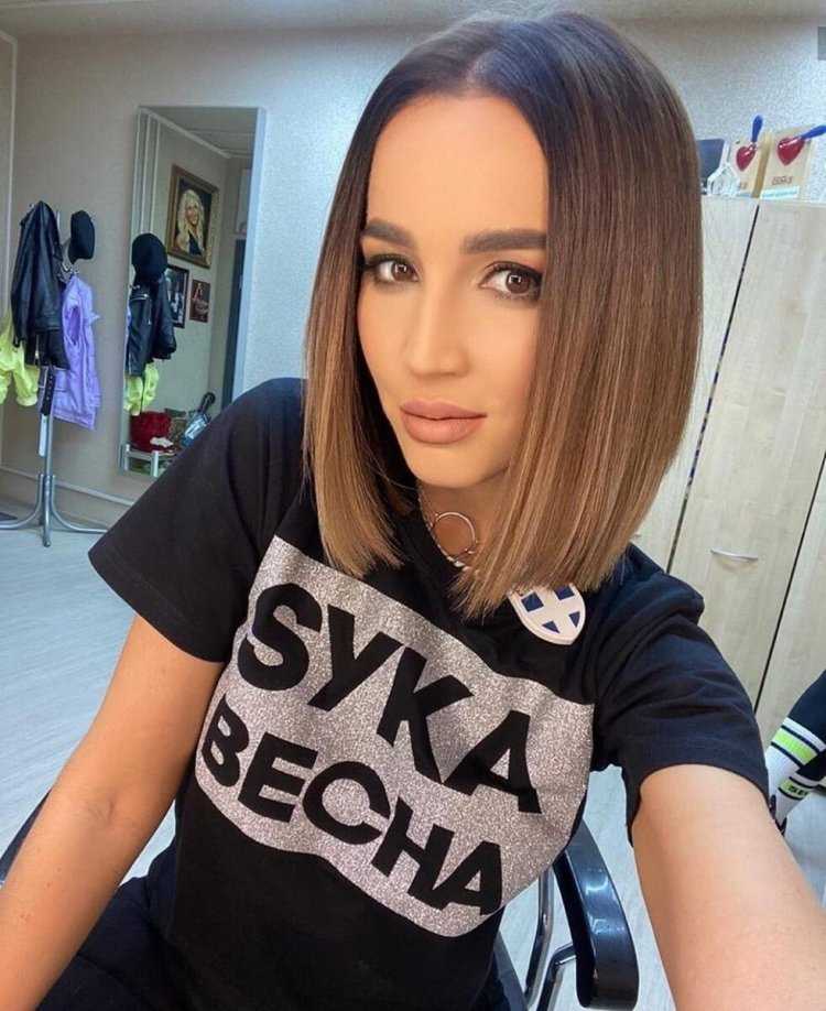 Ольга Бузова с каре