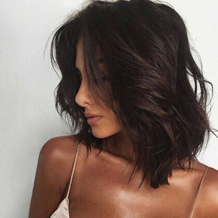 Стрижки для брюнеток на длинные волосы