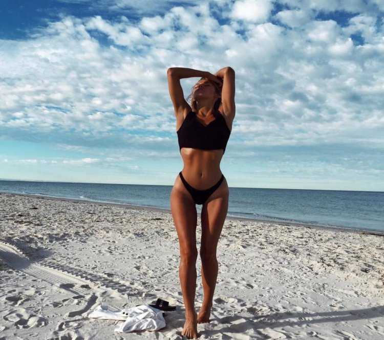 Красивое подтянутое тело