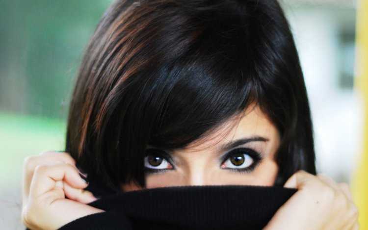 Темноглазые брюнетки65