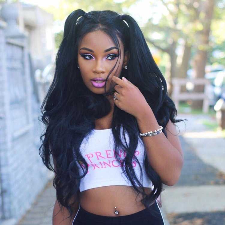 Корейские девушки с сигаретой