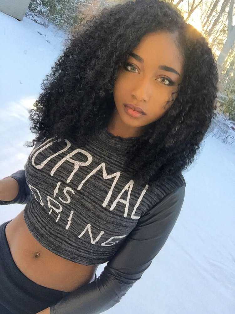 Ебони Девиру