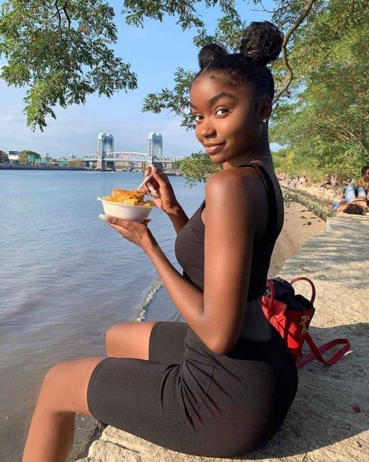 Линда Браун темнокожая