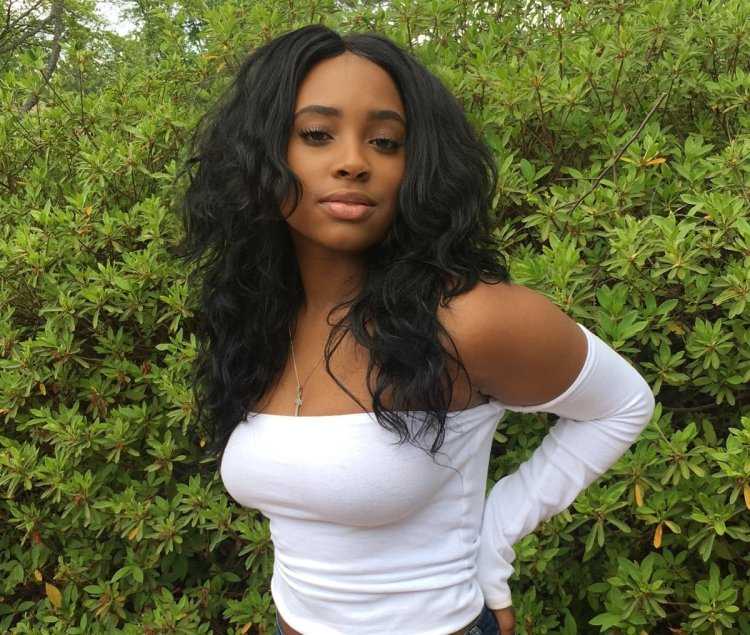 Моника Африкан