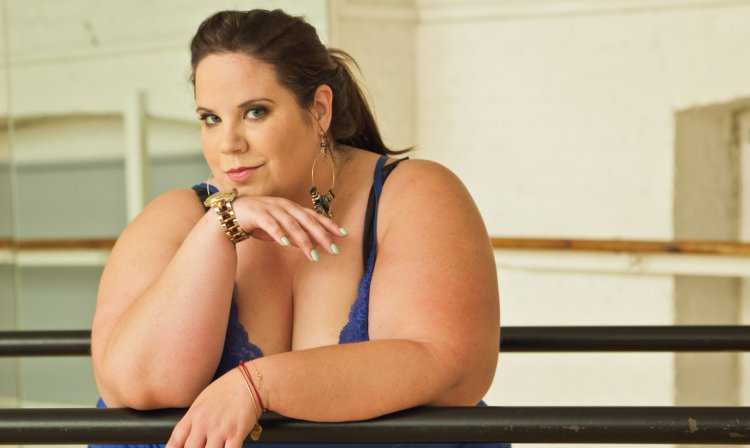 Оливия Рой плюс сайз