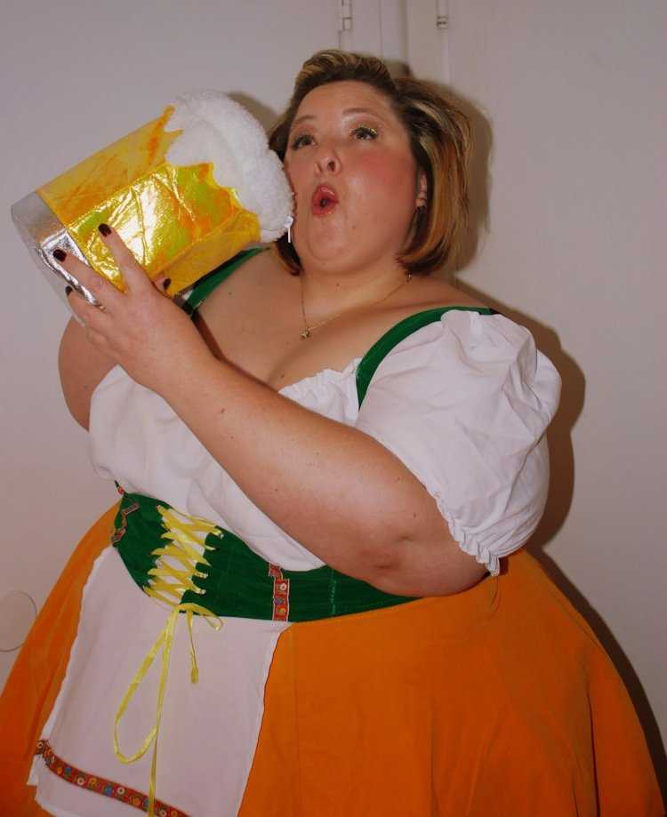 Жирные с толстыми бедрами