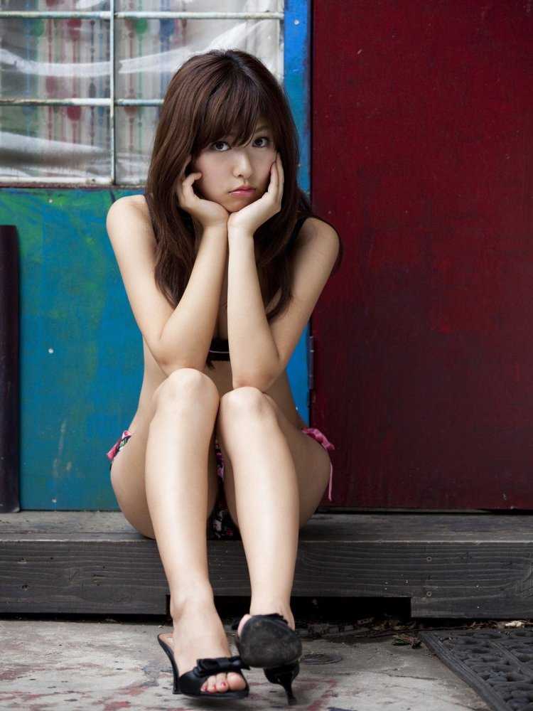 Son youn ju в полный рост